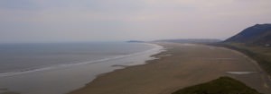 Rhossilli beach : Surfing in South Wales