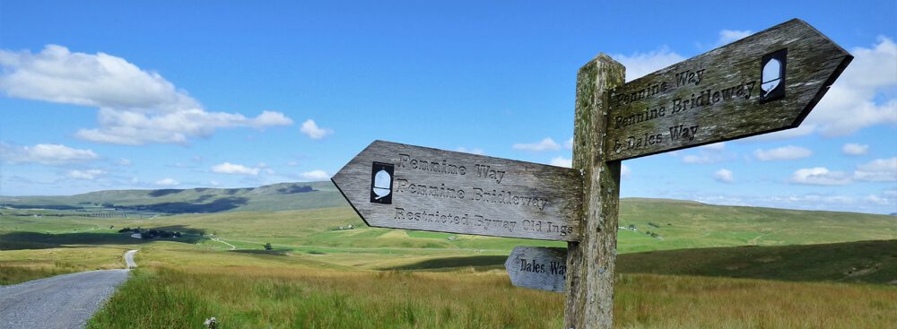 Pennine Way where it crosses the Dales Way