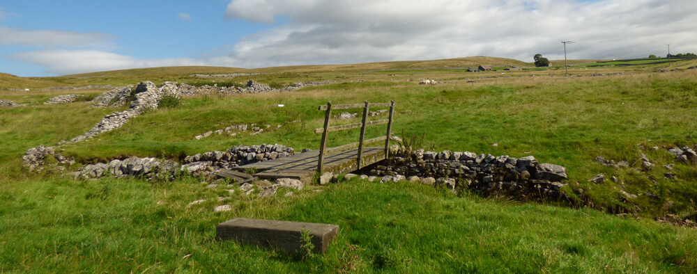 The way to Gauber Bunk Barn from the Dales Way