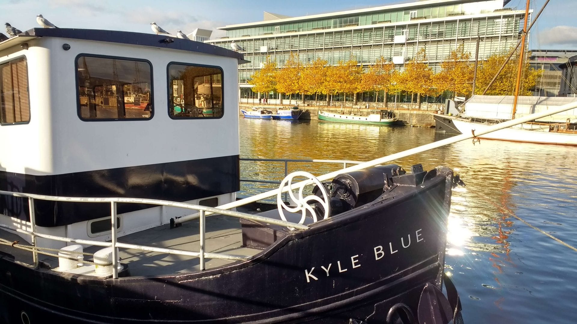 Kyke Blue - Bristol - independent hostel