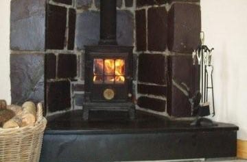 log burner for xmas / New Year breaksat at ogwen valley bunkhouse
