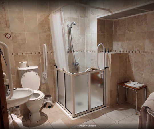 Accessible bathroom in accessible bedroom