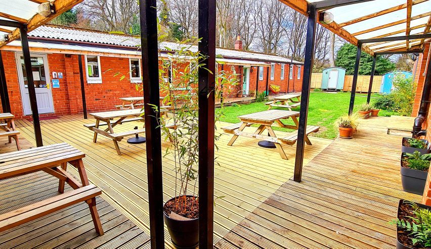 wooler Hostel patio with benches